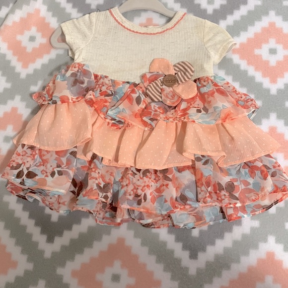 Baby flare top and strip leggings out. - Picture 2 of 4